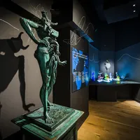 Dalí Paris