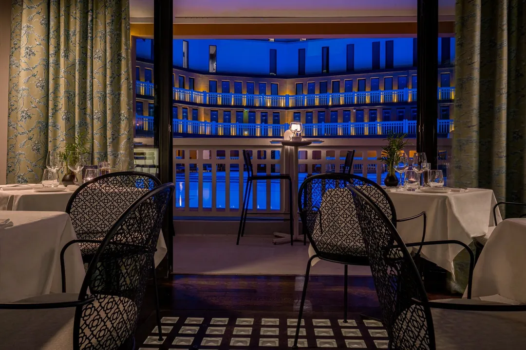 Molitor Jardin d'Hiver Restaurant Paris