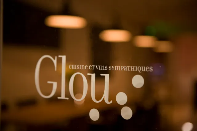 Glou