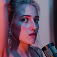 Laura-Ly