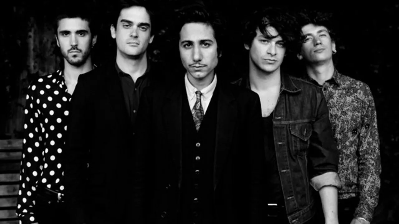 Feu! chatterton + radio elvis en concert