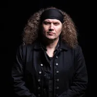 Julian Sas