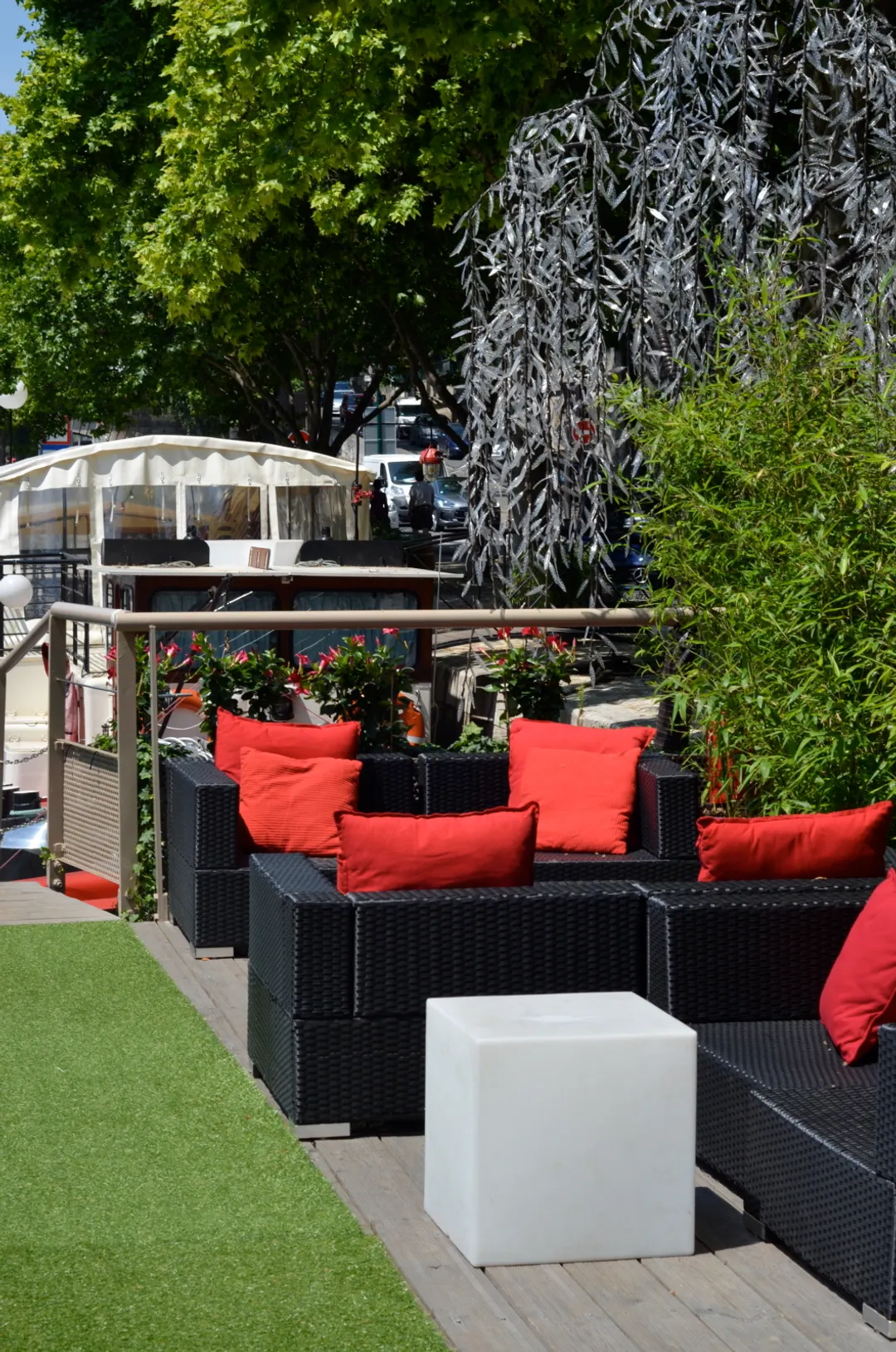 Willow Restaurant Bar Paris