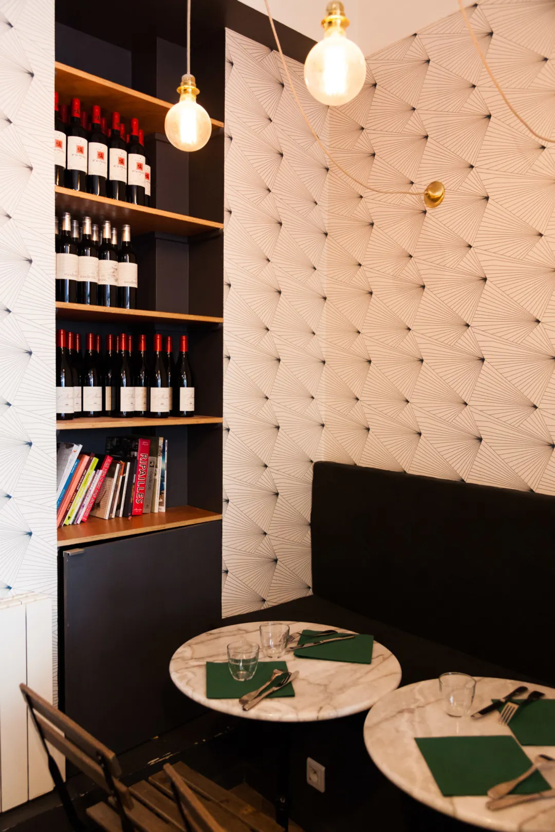 Chéri Charlot Restaurant Shop Paris