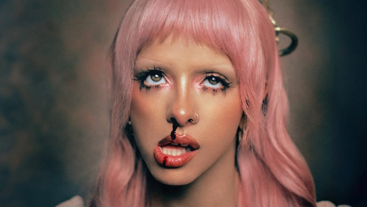 MELANIE MARTINEZ