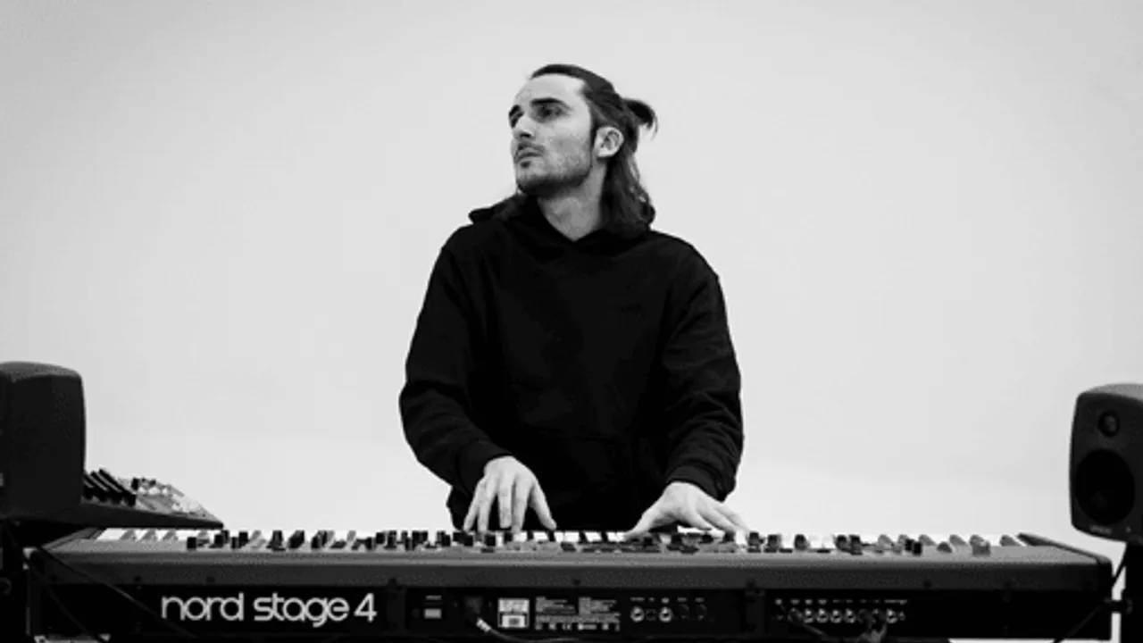 Yann Dulché + Friends