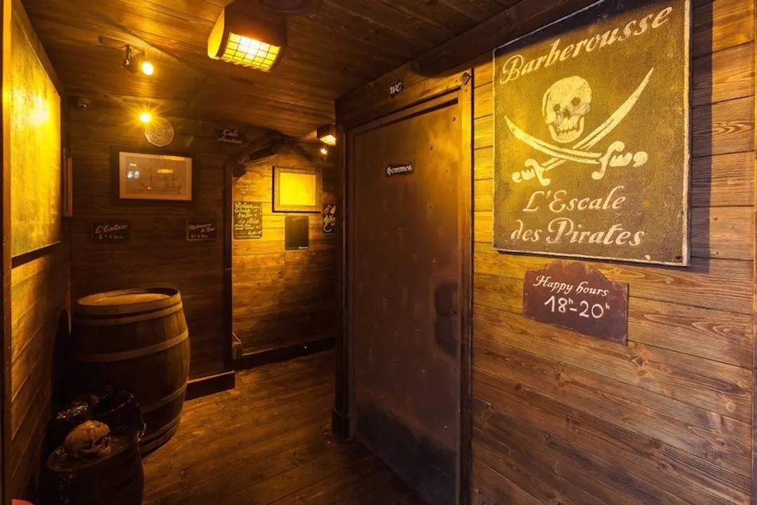 Barberousse Bar Paris