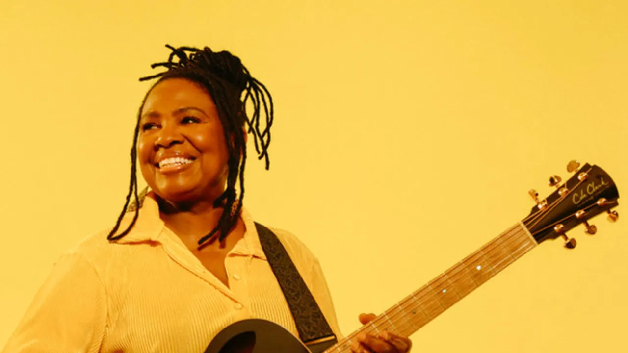 Ruthie Foster