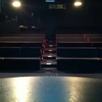 L'Auguste Théâtre