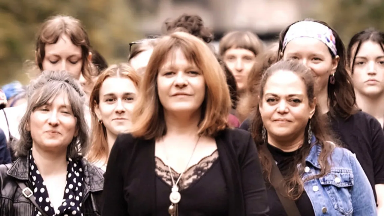 Michèle Bernard - Miettes