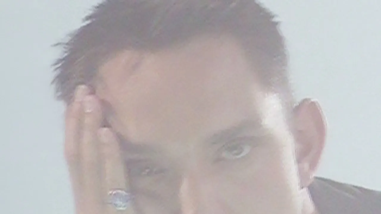 Oliver Sim