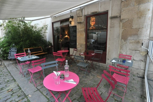 La petite maison dans la cour Restaurant Paris