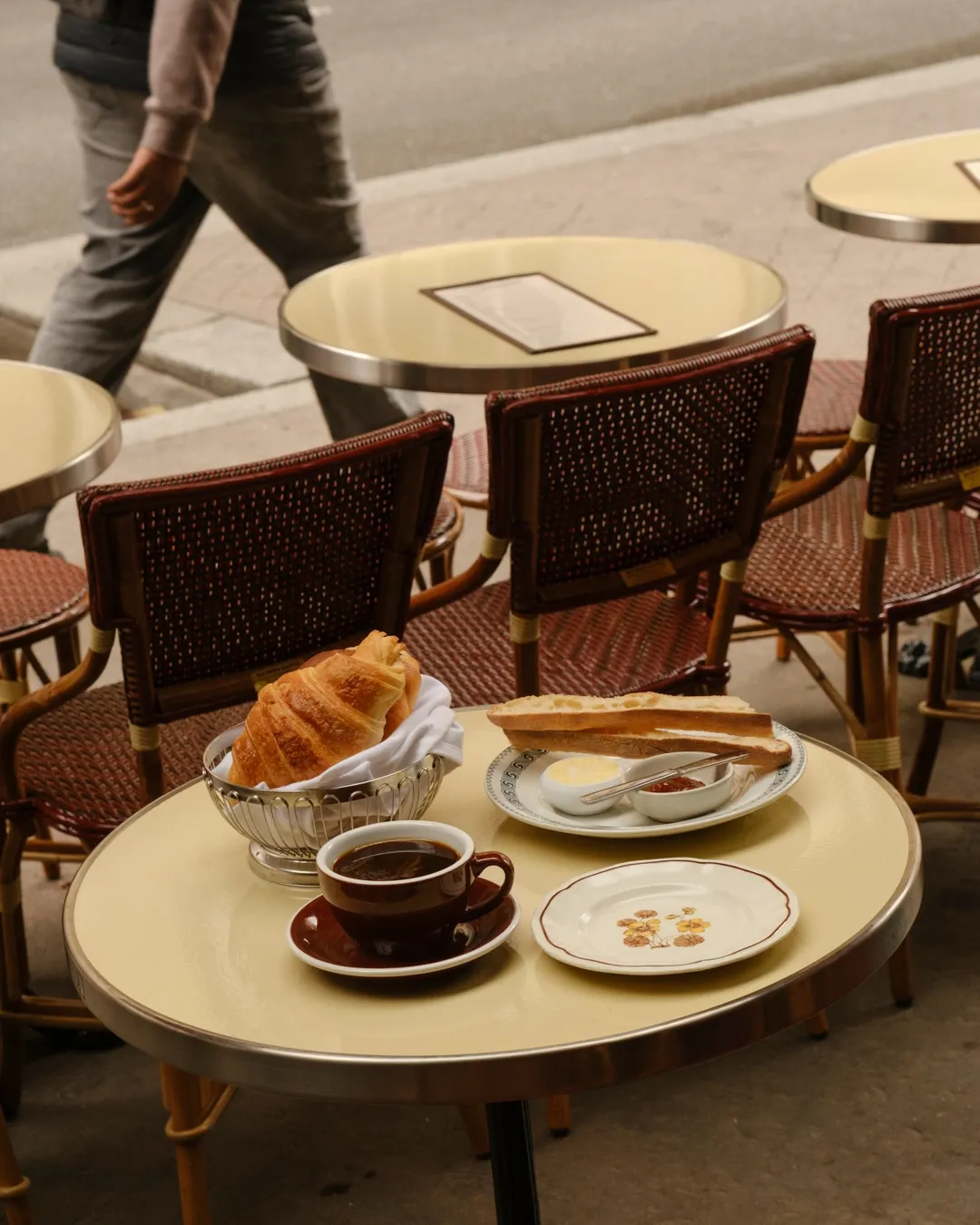 A La Renaissance Restaurant Bar Paris