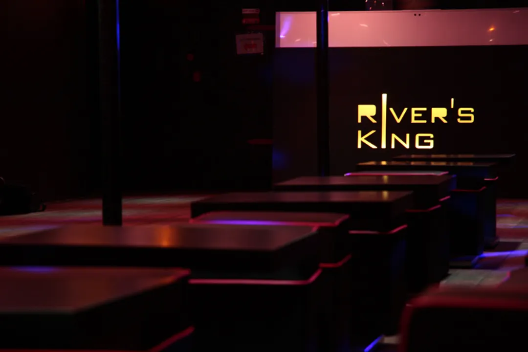 Le River's King Salle Paris