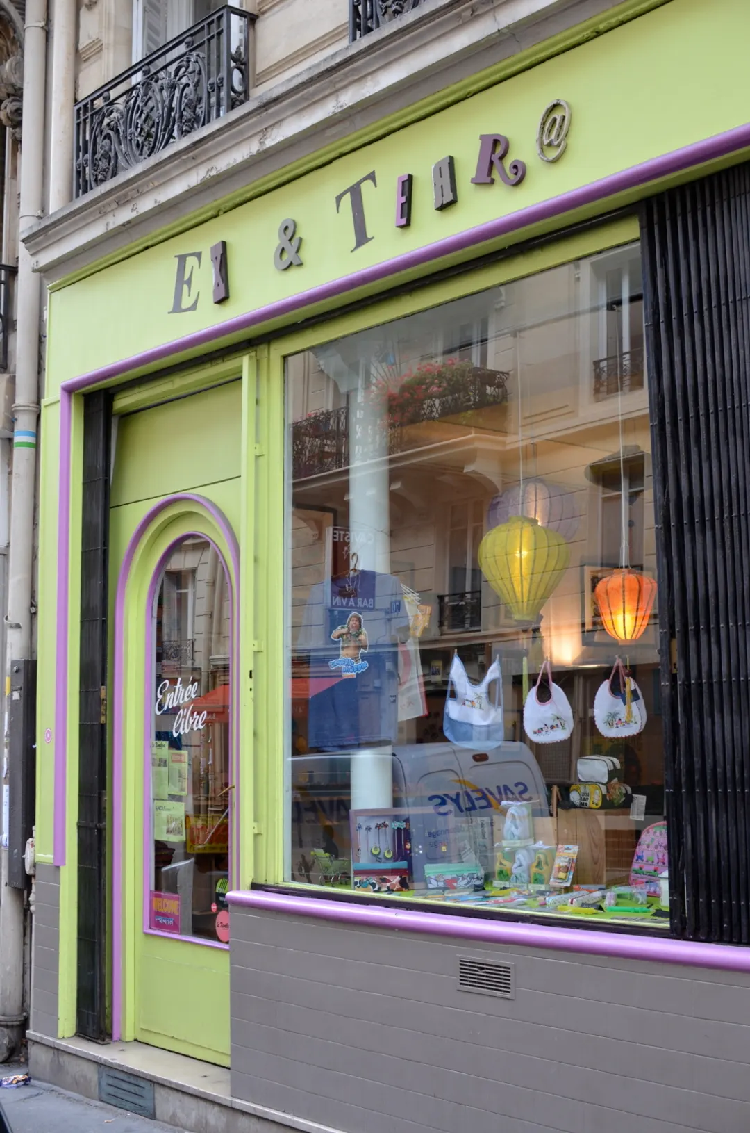 Ex & Terra Shop Paris