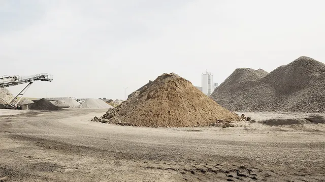 Terres de Paris. De la matière au matériau.