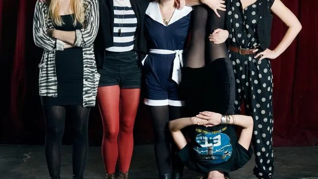 THOSE DANCING DAYS + ZOO KID + TALL SHIPS