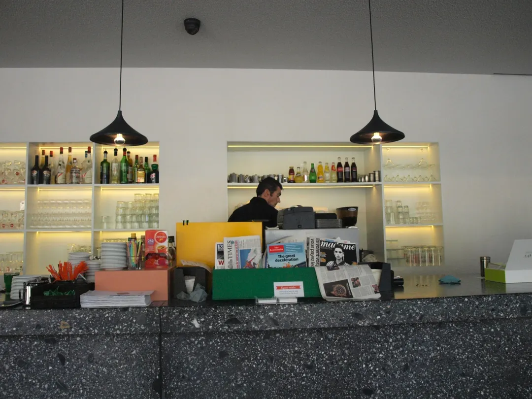 Le Café monde et médias Restaurant Bar Paris
