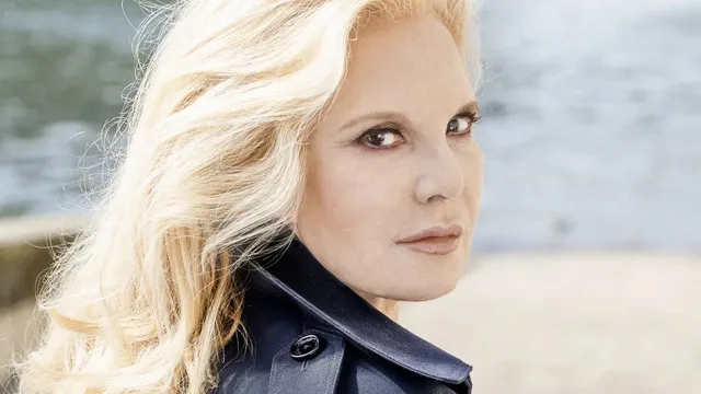 Sylvie Vartan Je tire ma révérence