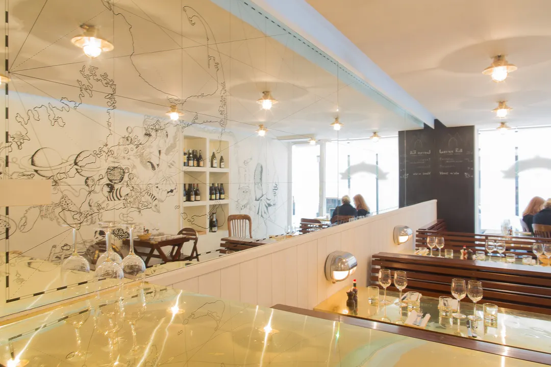 Lobster Bar Restaurant Paris