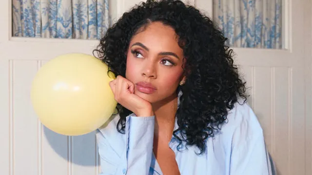 Jaz Karis