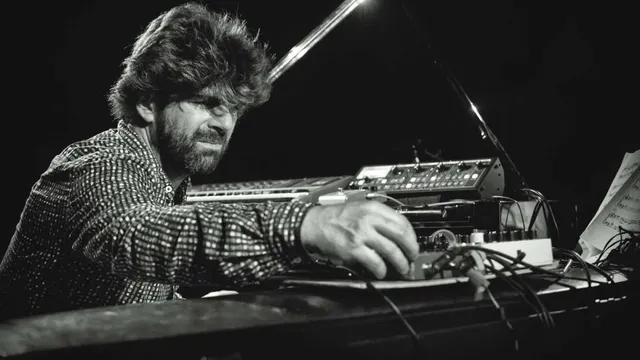 BENJAMIN MOUSSAY SOLO