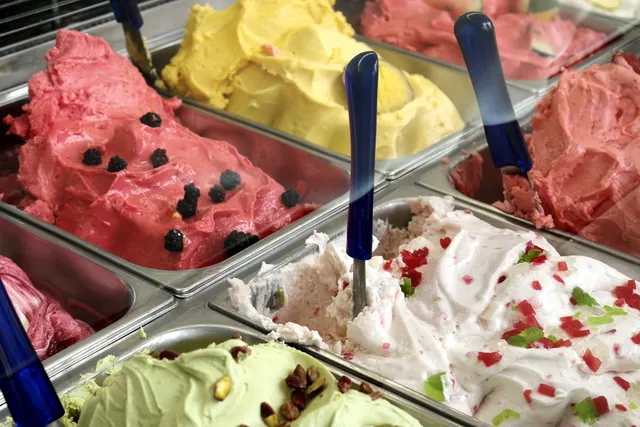Savourez l'été à Paris avec une glace et un frozen yogurt !