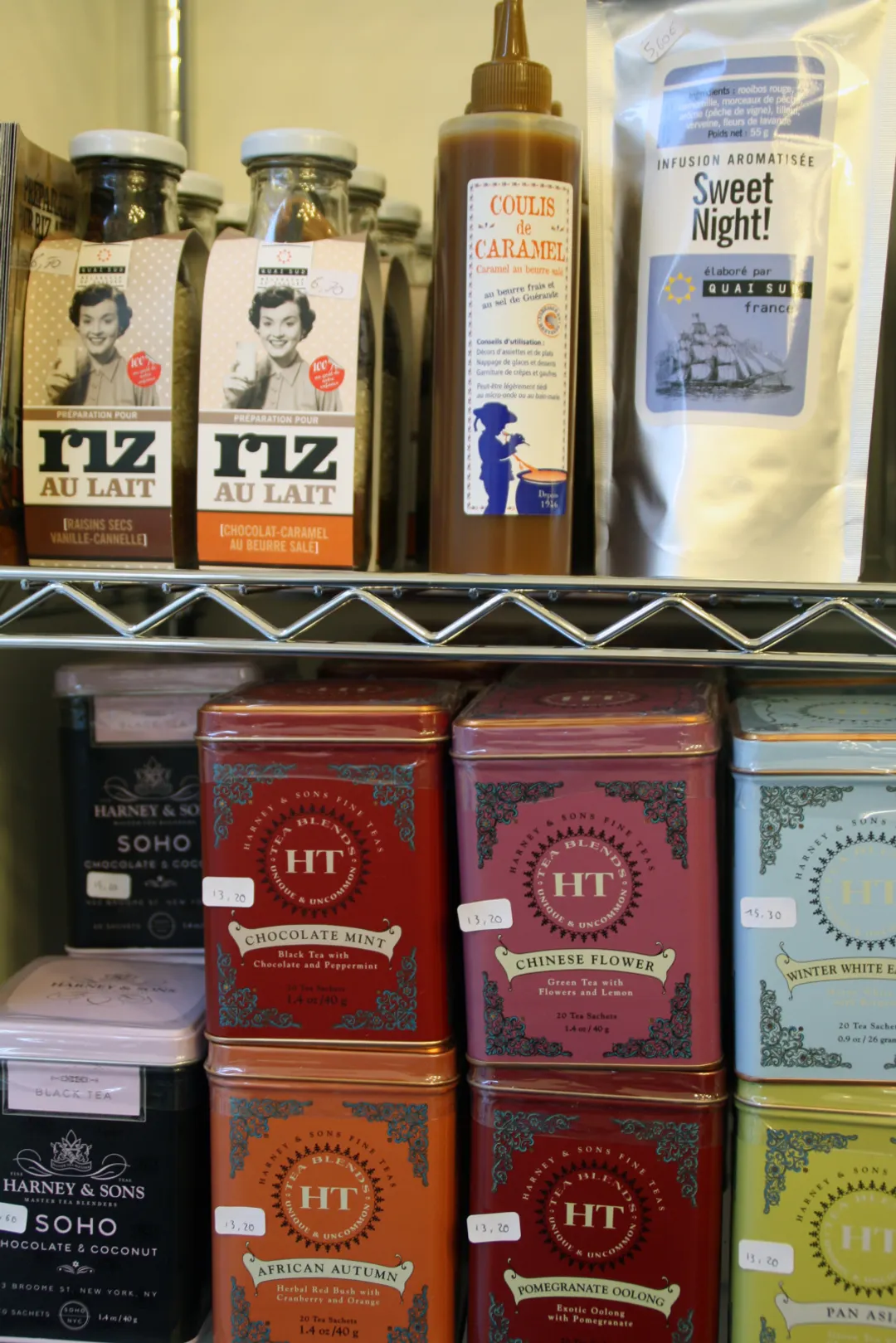 Bonjour Le Marais Restaurant Shop Paris