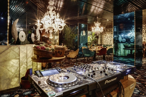 Verde by Yeeels Restaurant Bar Paris