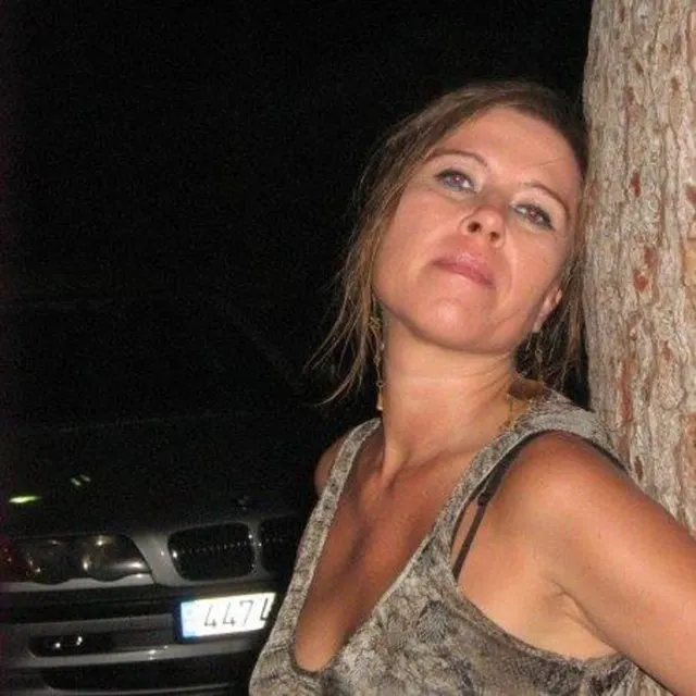 Corinne G