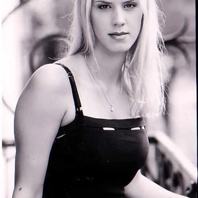Stéphanie V