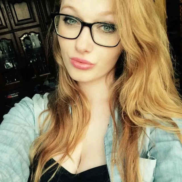 Coraalie G