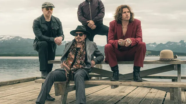 RIVAL SONS