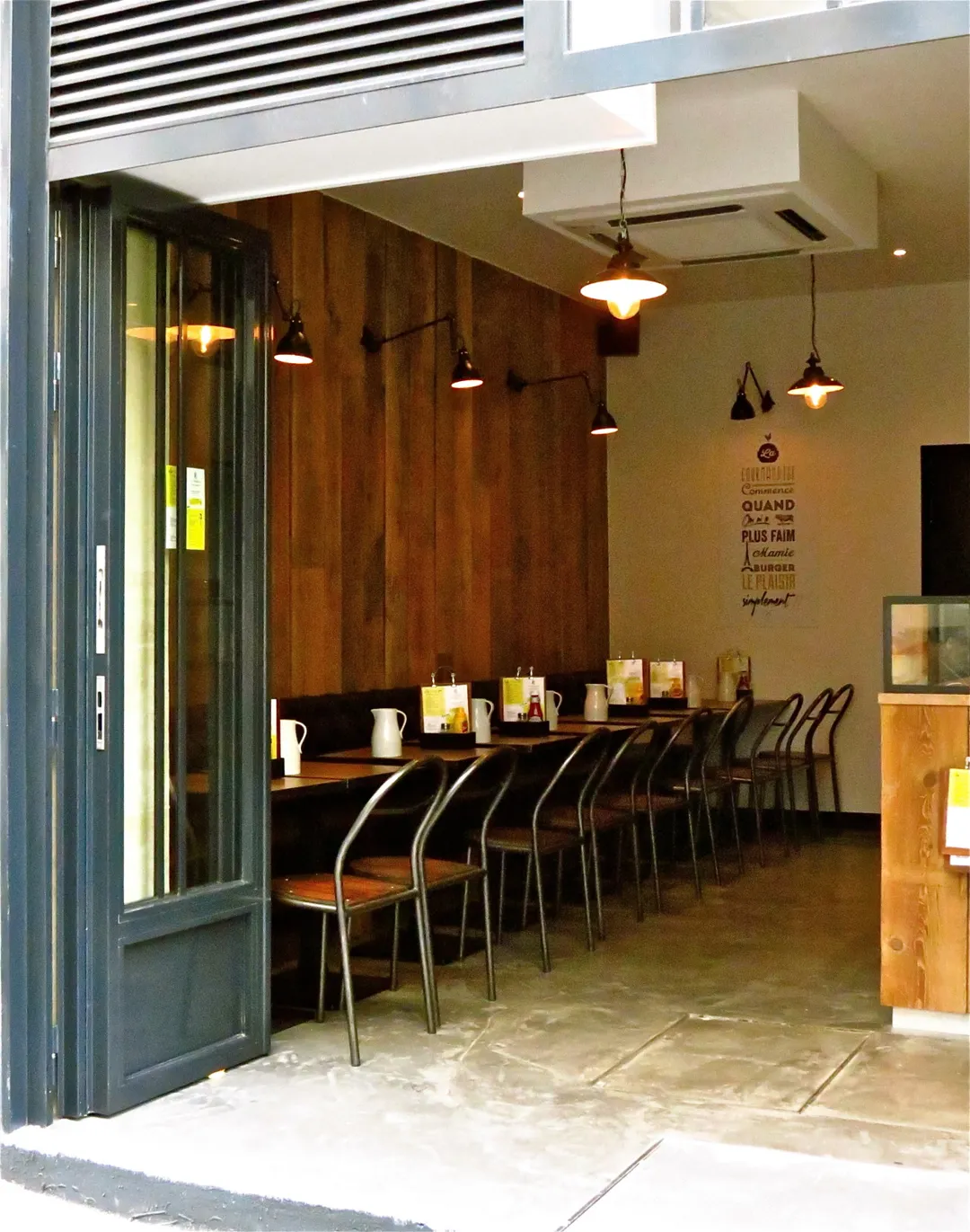 Mamie Burger Grands Boulevards Restaurant Paris