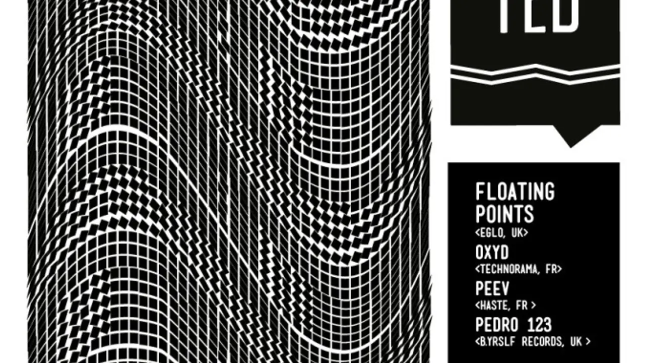 DISTORTED 6 with Floating Points