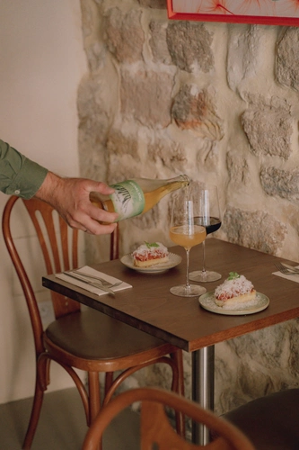 Vingt Vins d'Art Restaurant Paris