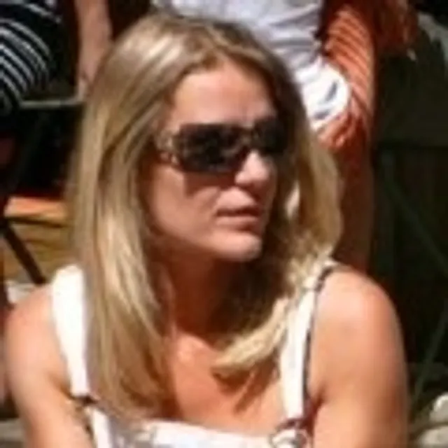 Veronique A