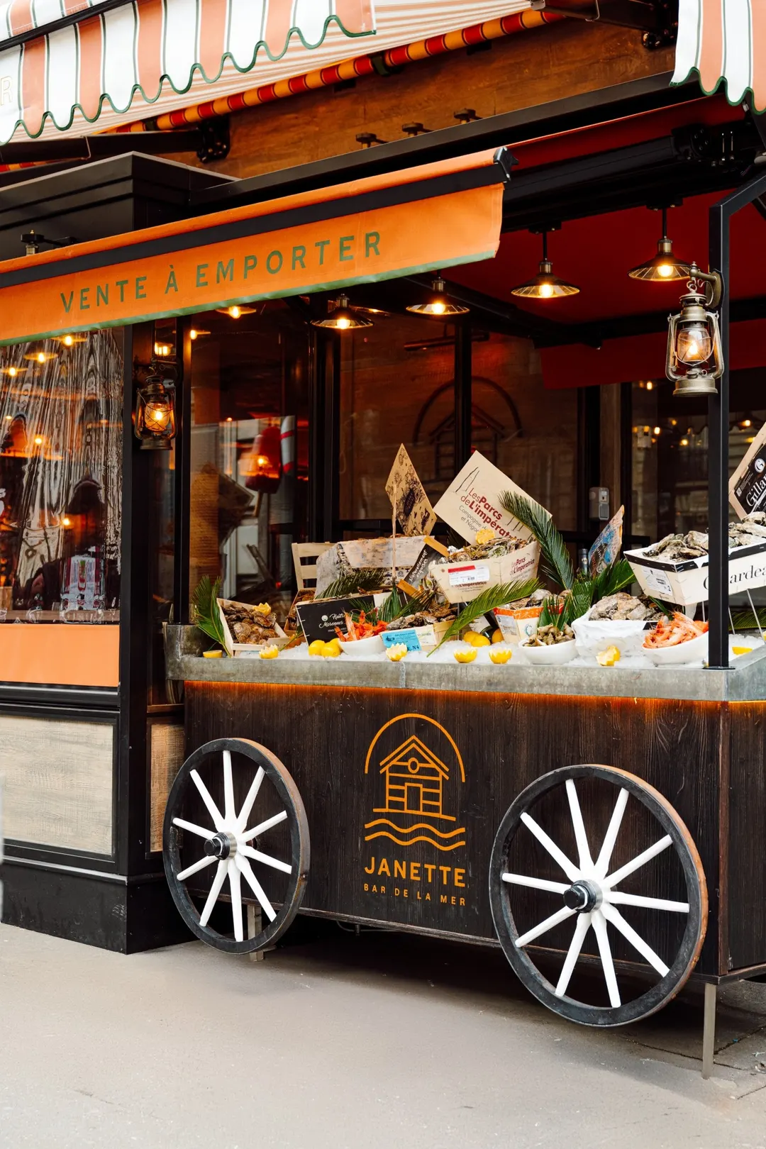 Janette - Bar de la mer Restaurant Paris