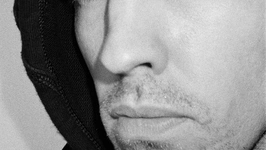 Arder: Tommy Four Seven
