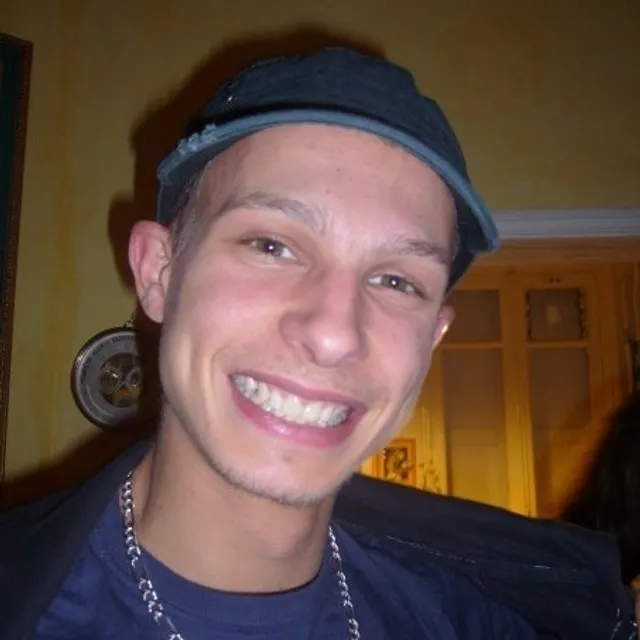 MIKAEL B