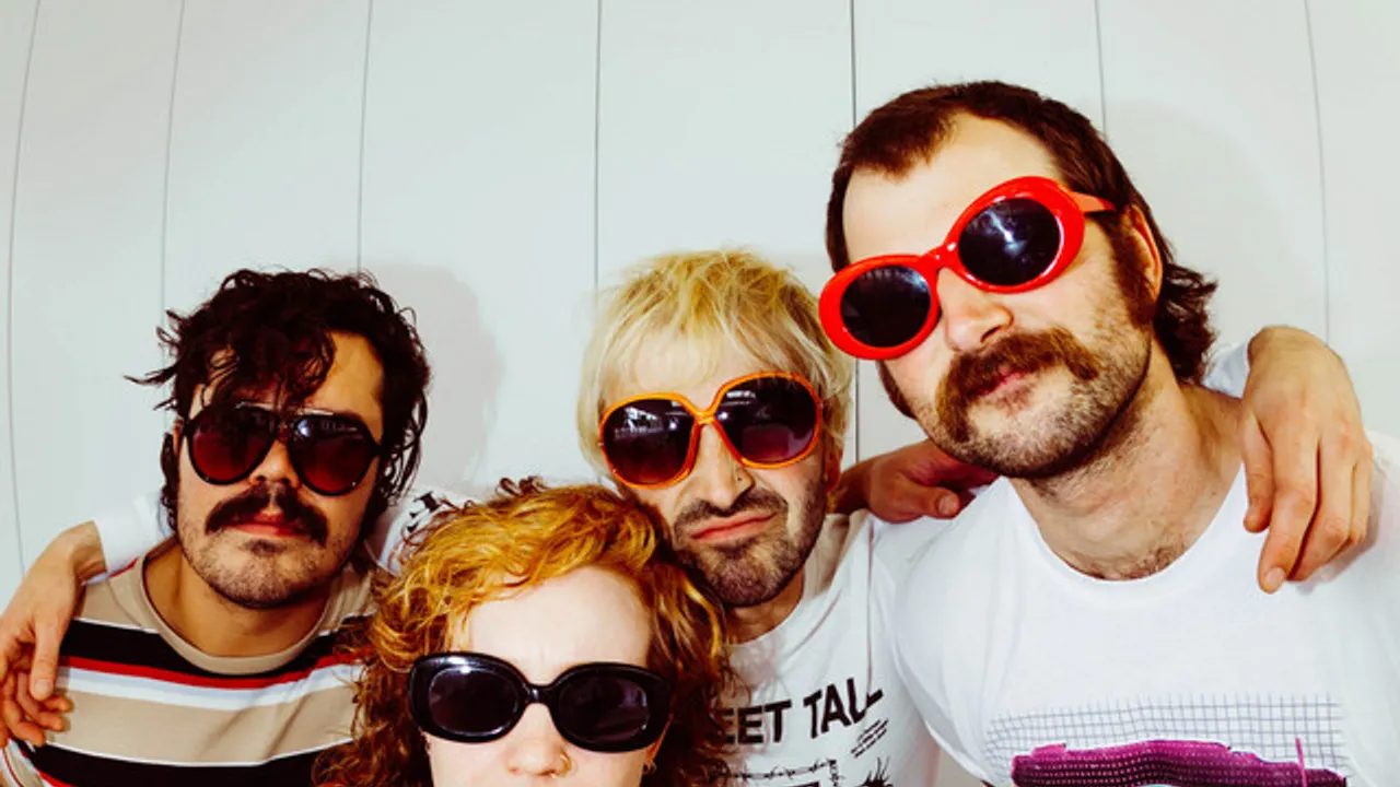 Wine Lips, The Boojums
