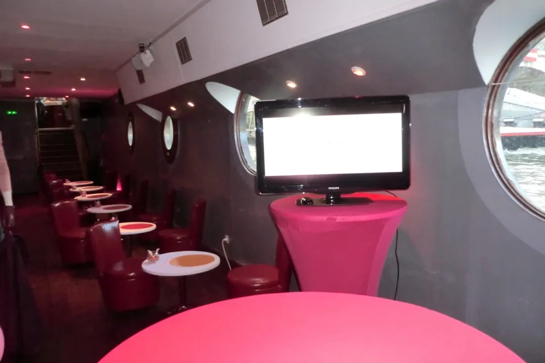 Péniche Henjo Salle Paris