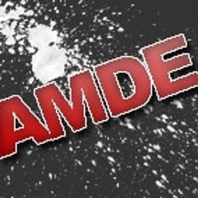 Amandine R