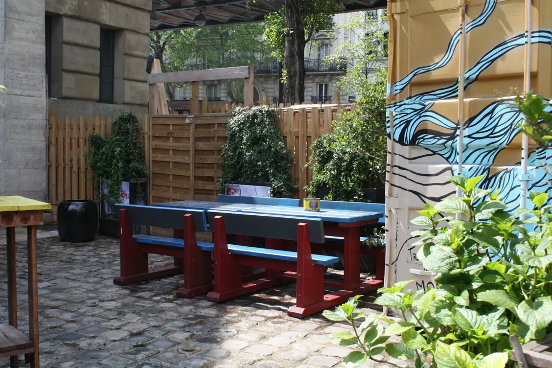La Rotonde Stalingrad Restaurant Bar Club Paris