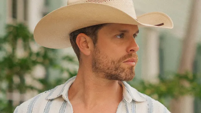 Dustin Lynch