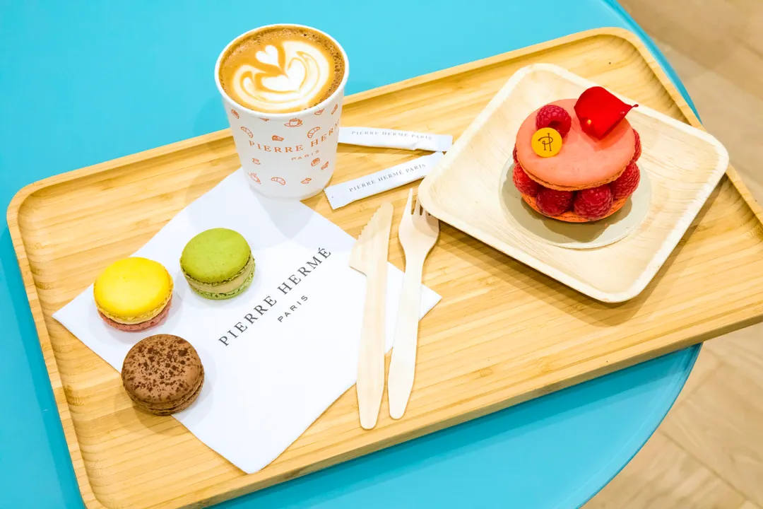 Café Pierre Hermé Odéon Restaurant Paris