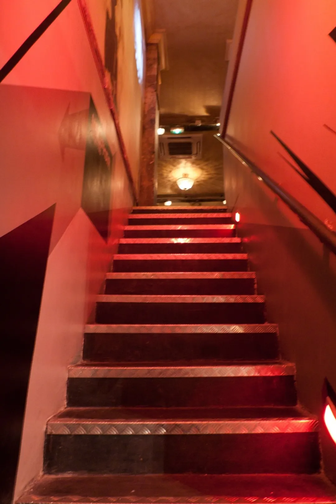 Le Kremlin Bar Paris