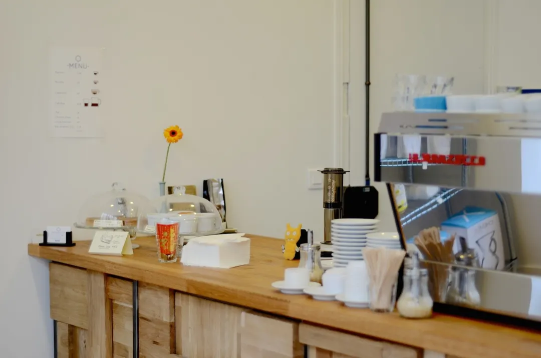 Hexagone Café Restaurant Shop Paris