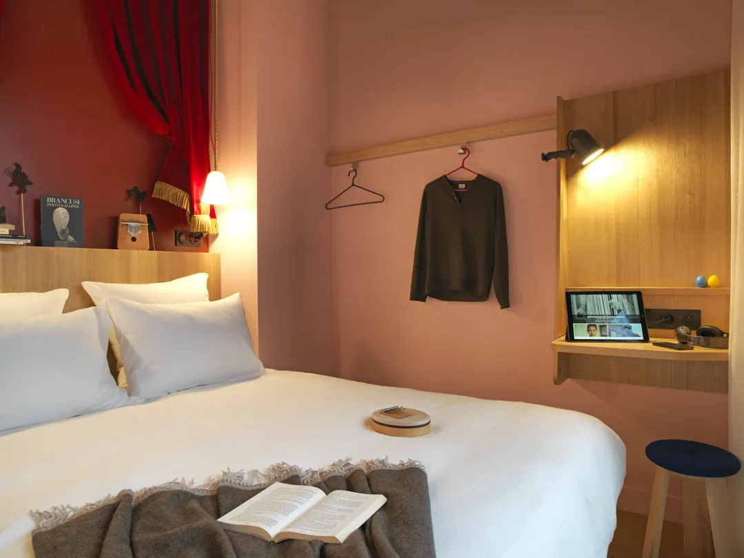 MOB Hotel Restaurant Hôtel Saint-Ouen