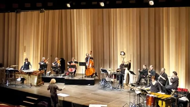 UM, création de  ZAD MOULTAKA - ARS NOVA,N.VOCALSOLISTEN STUTTGART